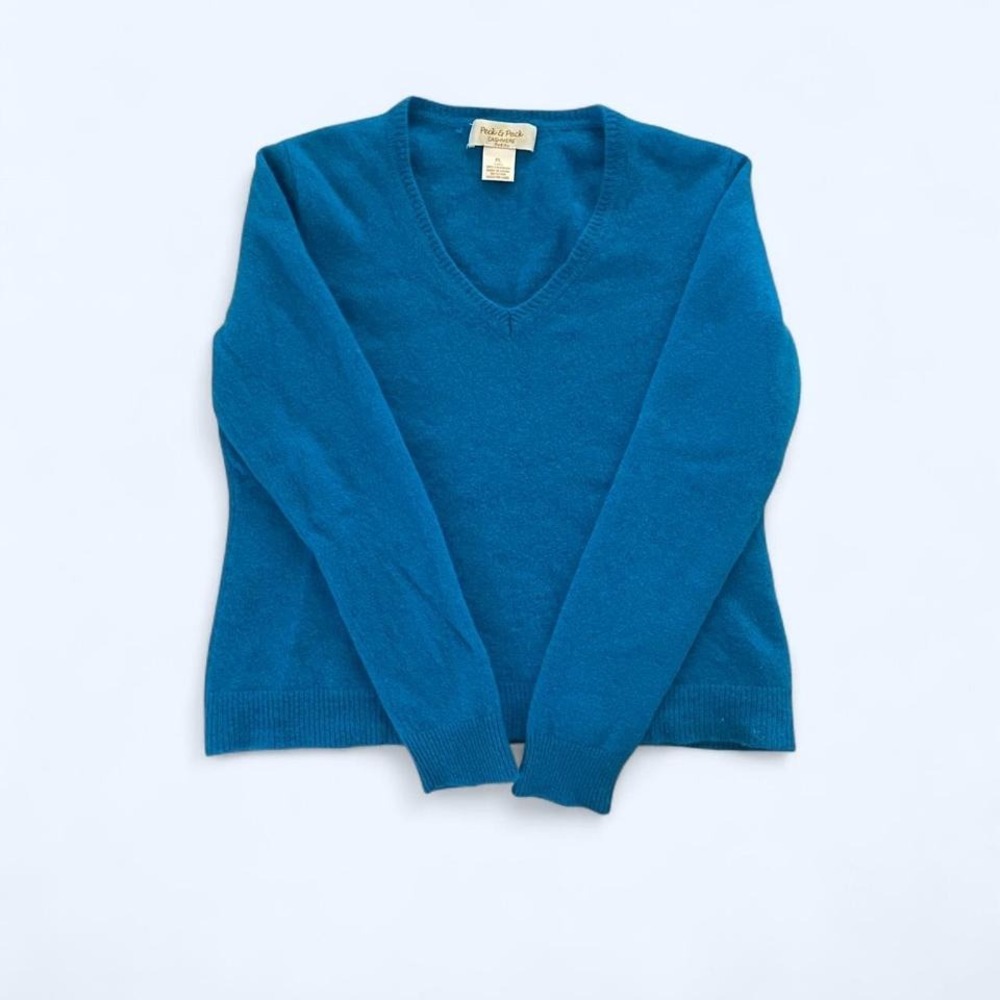 Vintage blue v-neck cashmere sweater size petite M by Peck & Peck‎